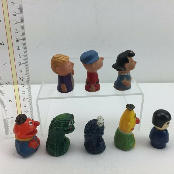Vintage Sesame Street Peanuts Muppets Figures Finger Puppet Lot - Picture 6 of 7